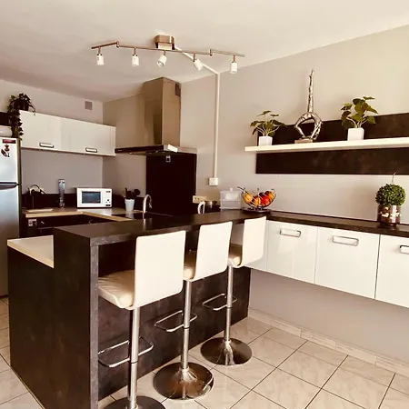 Grau Du Roi - Front De - Centre -rive Gauche